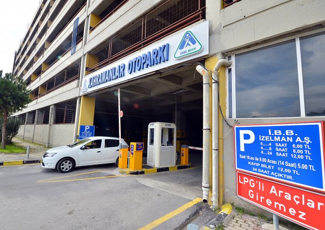 İzmir Büyükşehir, Kahramanlar Kapalı Otoparkı'nın ücretlerini düşürecek