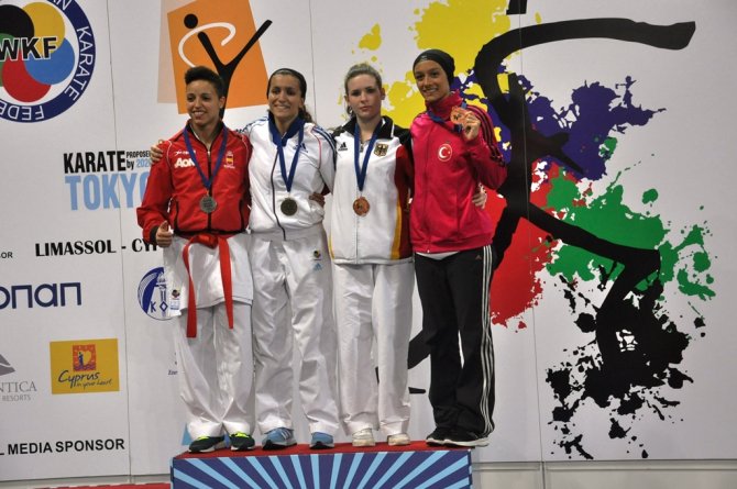 Karateciler Avrupa’yı 10 altın, 3 gümüş, 7 bronzla zirvede tamamladı