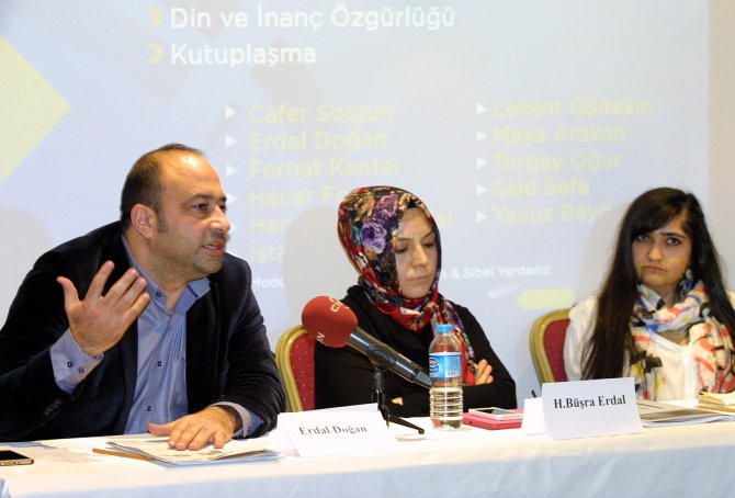 Akademisyen ve gazeteciler: Türkiye kendisiyle yüzleşmeli