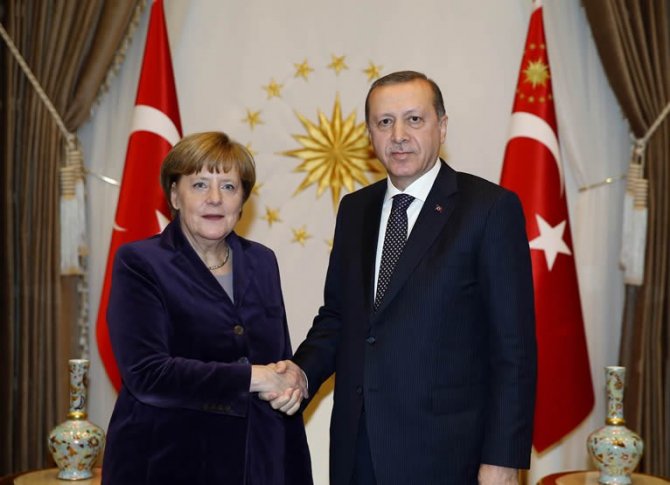 Cumhurbaşkanı Erdoğan, Almanya Başbakanı Merkel'i kabul etti