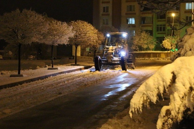 Elazığ’da 236 Köy Yolu Kapandı