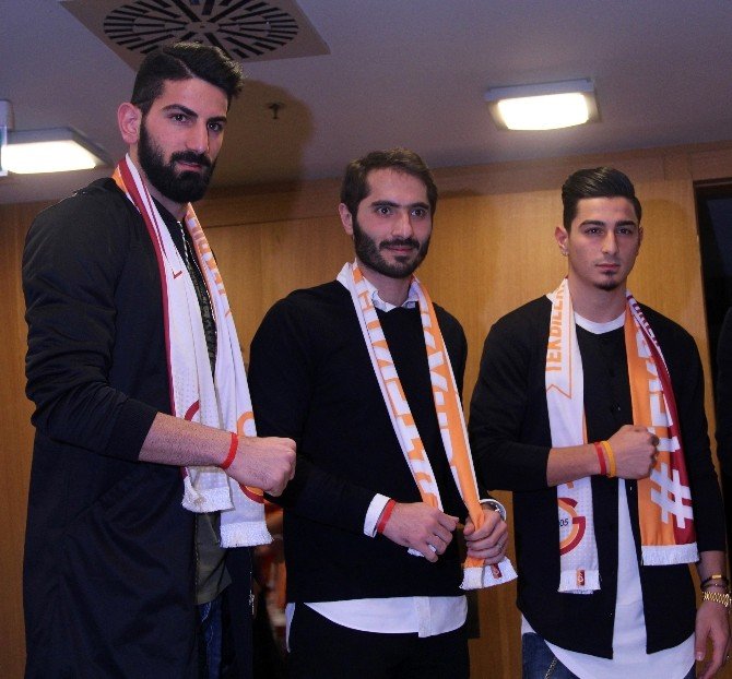 Galatasaray Camiası TEK Yürek Oldu