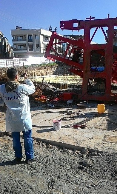 İzmir’de Vinç Faciası: 1 Ölü