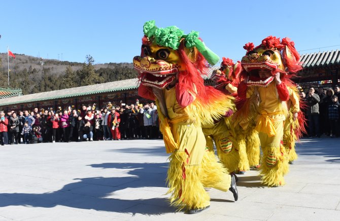 Uzakdoğu'da yeni yıl coşkusu