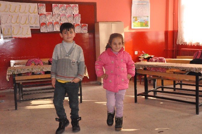 Hülya Öğretmenin Bitlis Kids’i Sosyal Medyada Fenomen Oldu