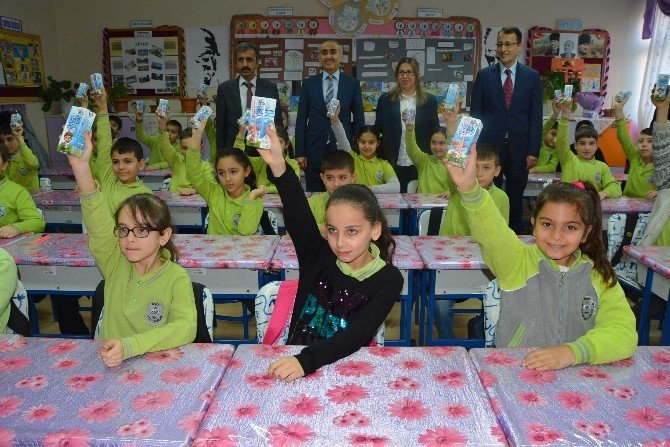 Sinop’ta Öğrencilere Okul Sütü Dağıtıldı