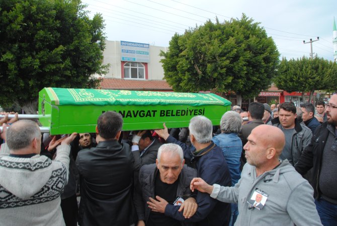 Side'nin ilk Belediye Başkanı Turgut Şen toprağa verildi