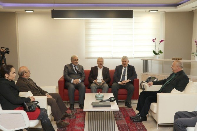CHP Manisa’dan Başkan Ergün’e Ziyaret