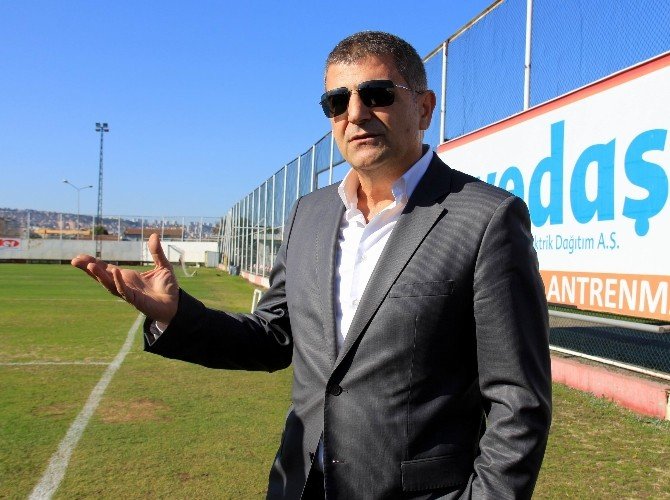 Zeren: "Mağlubiyetler Samsunspor’un Başını Yere Eğmez"