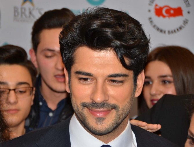 "Kardeşim Benim" filminin Bakü'de gala gecesi düzenlendi