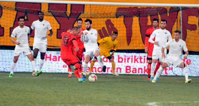 Akhisar Belediyespor: 1 - Galatasaray: 2