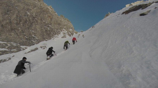 Bursalı Dağcılar Alp’lere Tırmanacak