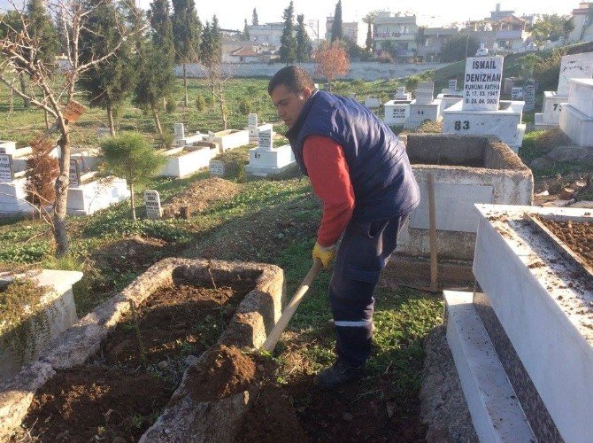 Efeler Belediyesi Mezarlıkların Çehresini Değiştiriyor