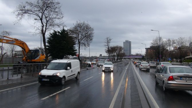 Kennedy Caddesi'nde yol çalışması başladı