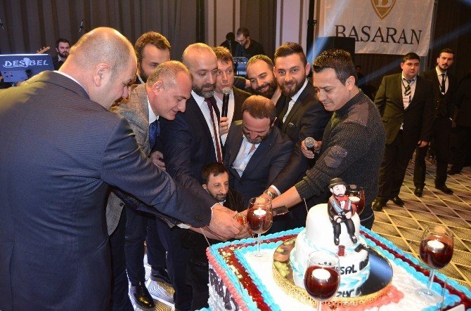 Köksal Baba’ya Rüya Gibi Doğum Günü Kutlaması