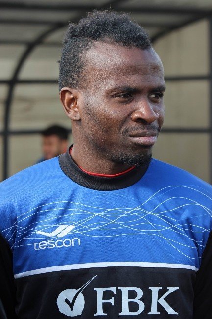 Bal Ekibi Koçaşemespor’a Nijeryalı Oyuncu