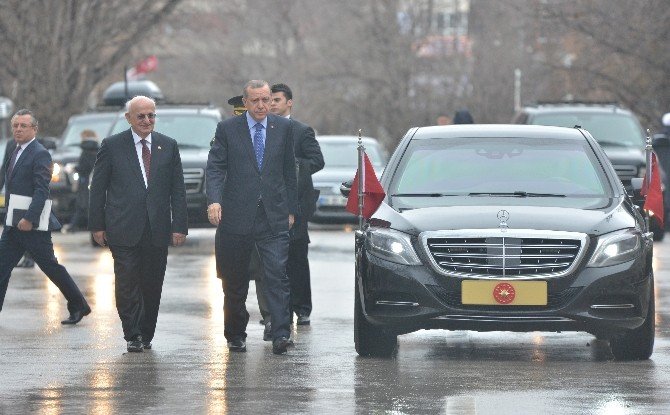 Cumhurbaşkanı Erdoğan Meclis Başkanını Ziyaret Etti