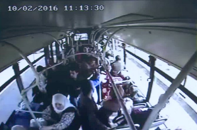 Fenalaşan yolcu, belediye otobüsü ile hastaneye yetiştirildi
