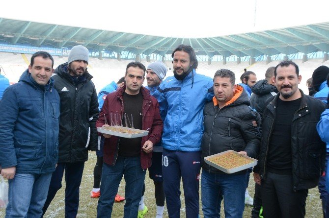 Bb Erzurumspor Teknik Direktör Yıldırım: "Rakip Kim Olursa Olsun Kazanacağız"