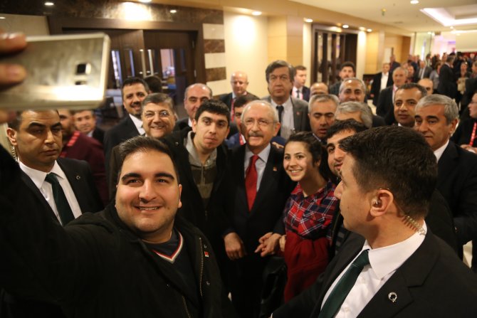 Kılıçdaroğlu: AK Parti hükümeti teröre açıkça yardım ve yataklık etti