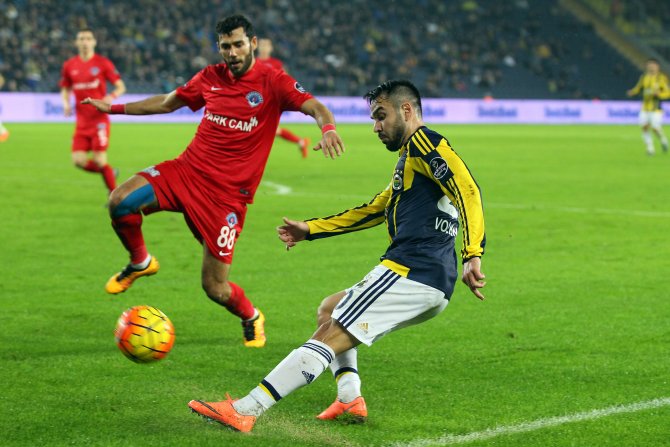 Fenerbahçe: 2 - Kasımpaşa: 0 (İlk yarı)