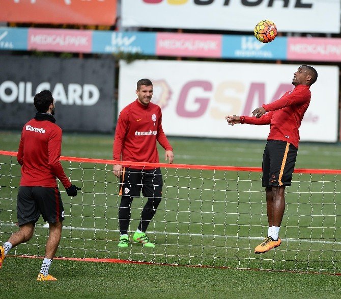 Galatasaray, Mersin İdmanyurdu Maçı Hazırlıklarını Tamamladı