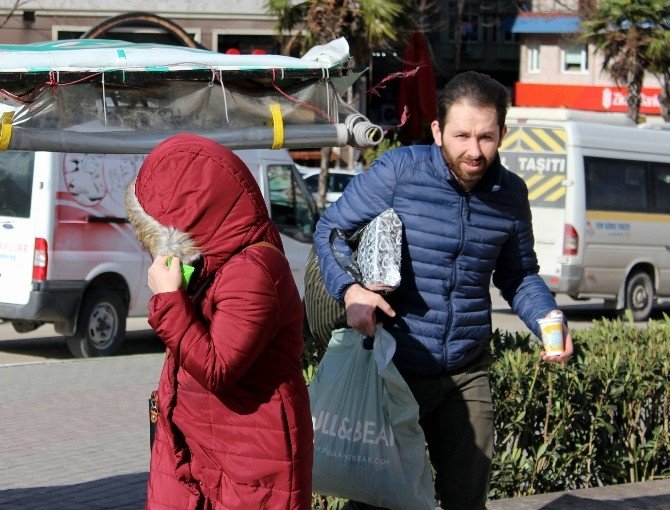 Lodos Bursa’da Vatandaşlara Zor Anlar Yaşattı