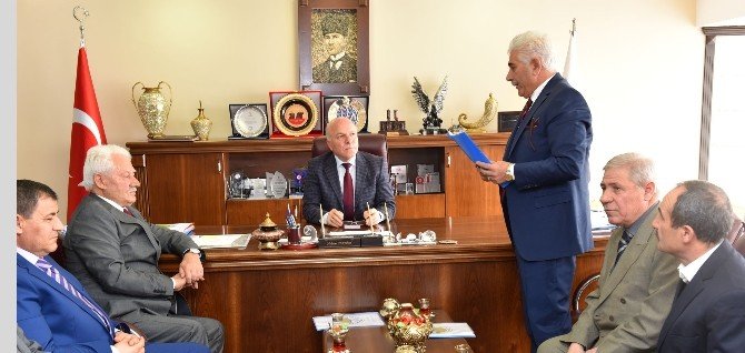 Başkan Sekmen, Eleşkirt Belediyesi’ni Ağırladı