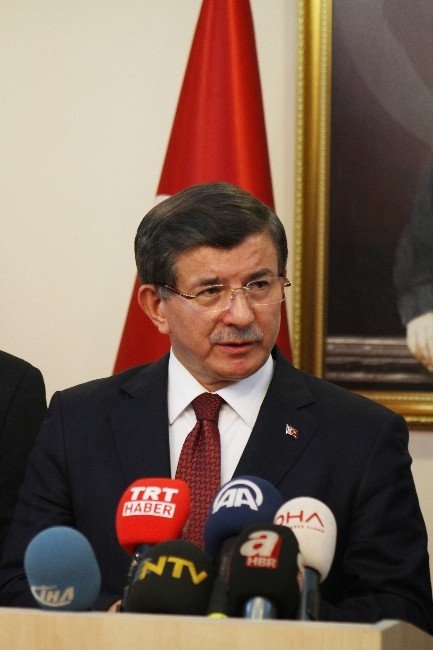 Başbakan Davutoğlu: "Angajman Kuralları Gereği Hedefler Vuruldu"