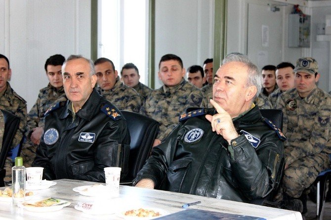 Hava Kuvvetleri Komutanı Ünal’dan, Suriye Sınırındaki Hawk Bataryası’na Ziyaret