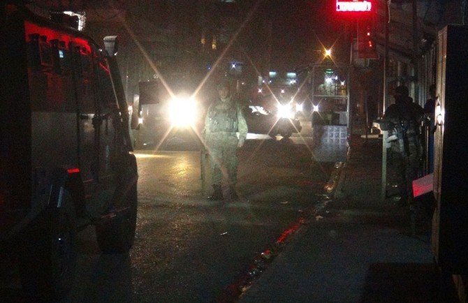 Batman’da Zırhlı Polis Aracına SES Bombalı Saldırı