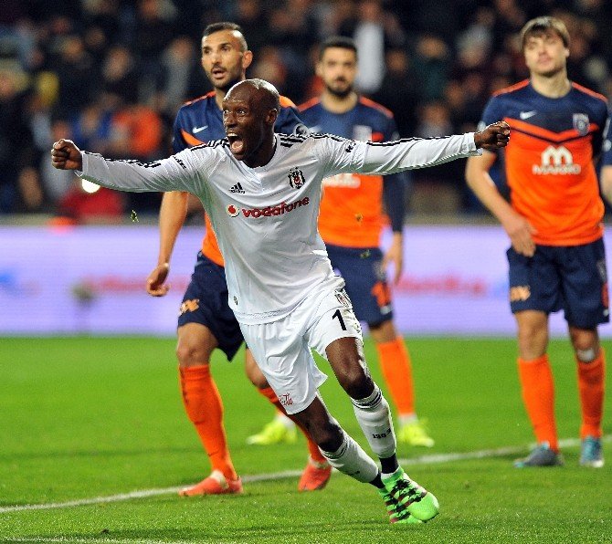 Beşiktaş Atiba’yla Hayat Buldu
