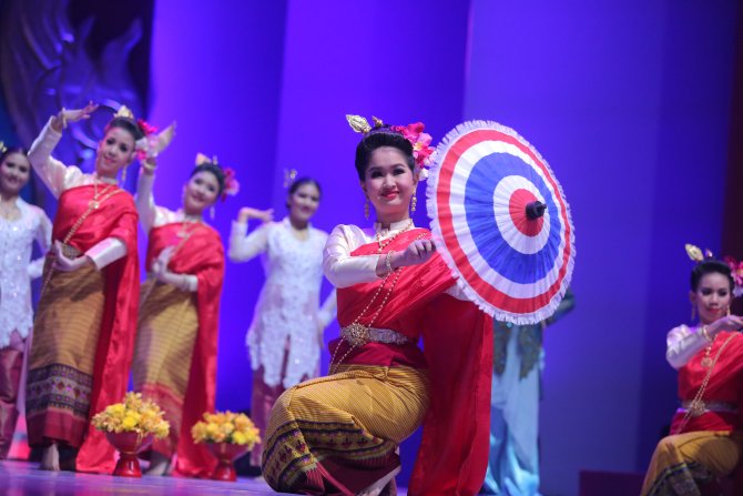 Tayland'da Uluslararası Dil ve Kültür Festivali coşkusu