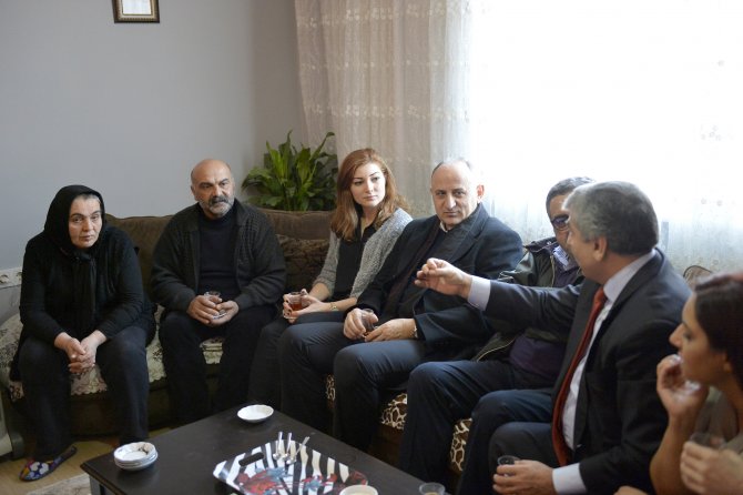 CHP İstanbul İl Örgütü’nden Dilek Doğan’ın ailesine destek ziyareti