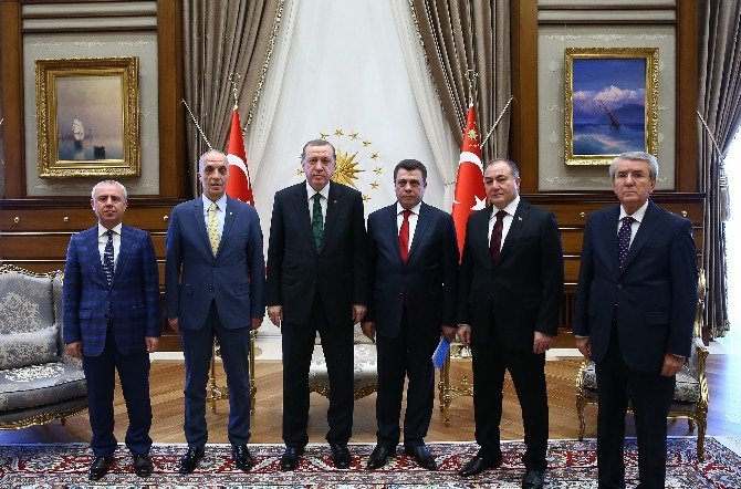 Cumhurbaşkanı Erdoğan, Türk-iş Genel Başkanı Atalay’ı Kabul Etti