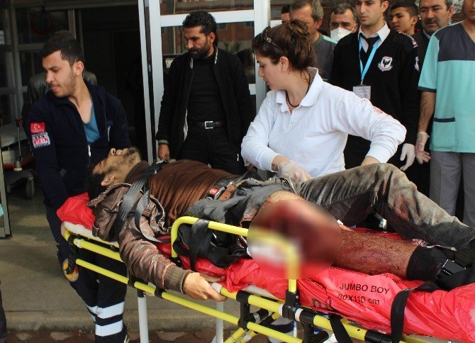Rus Uçakları Azez’de Hastane Ve Okulu Vurdu: 15 Ölü, 50 Yaralı