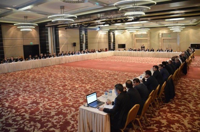 AK Parti Konya İlçe Başkanları Toplantısı Yapıldı