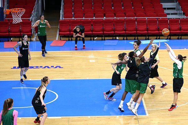 Basketbol A Milli Kadın Takımı çalışmalarını sürdürüyor