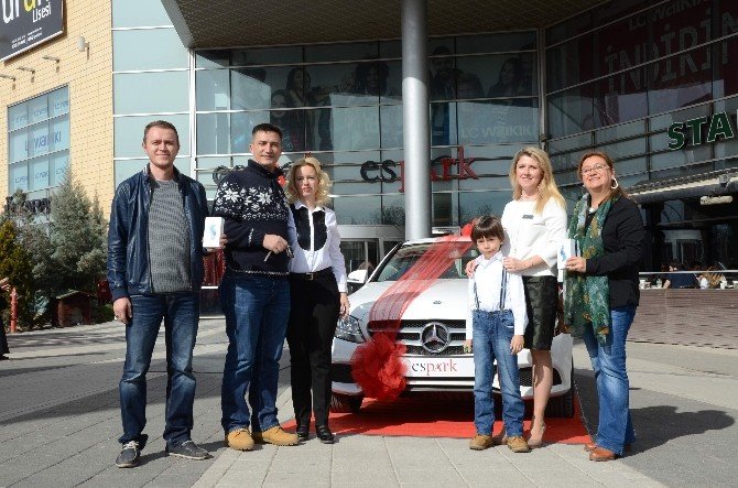 Espark Talihlisi Aracına Kavuştu