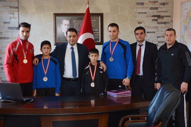 Pınarbaşılı Sporculardan Türkiye Muay-thai Şampiyonasında Büyük Başarı