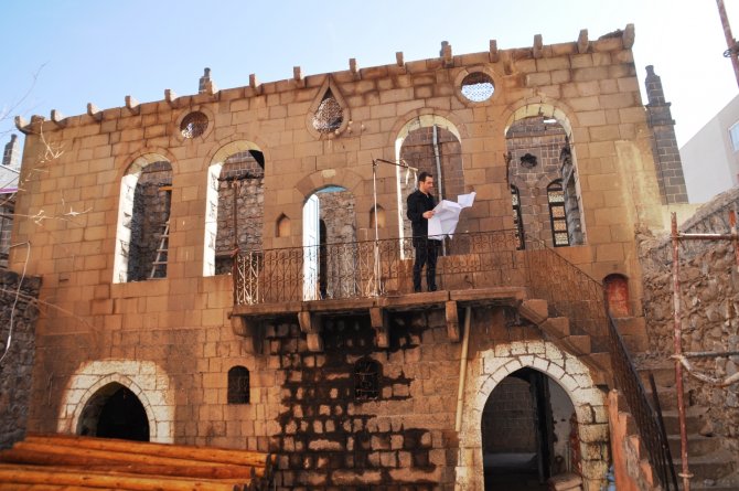 Siverek'te 111 yılık tarihi bina restore ediliyor