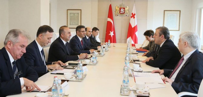 Gürcistan Başbakanı Kvirikashvili, Çavuşoğlu'nu kabul etti