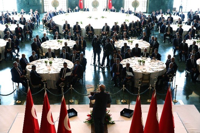Cumhurbaşkanı Erdoğan’dan CHP’nin Yeni Anayasa Masasından Kalkmasına İlk Yorum