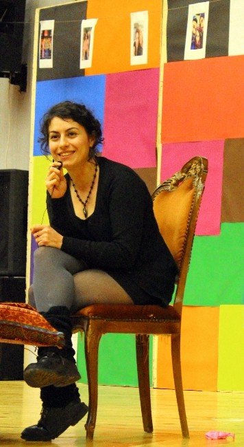 Tiyatrocu Firuze Engin, Üniversite Öğrencileriyle Buluştu