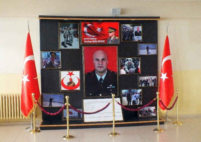 Şehit Binbaşı Arslan Kulaksız Unutulmadı