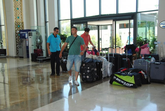 Alman turist azlığı, bahşiş alan turizm hizmet elamanlarını korkutuyor
