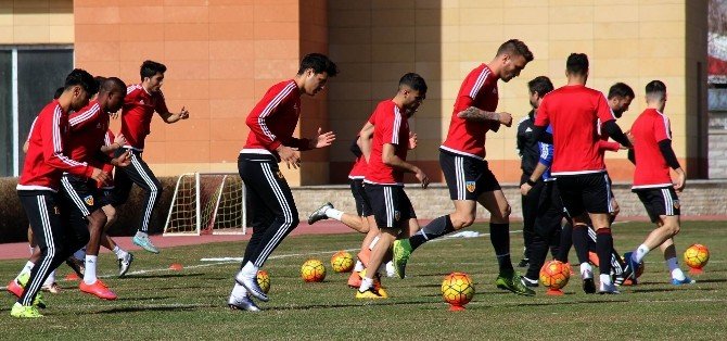 Kayserispor, Gaziantepspor Maçının Hazırlıklarını Sürdürdü