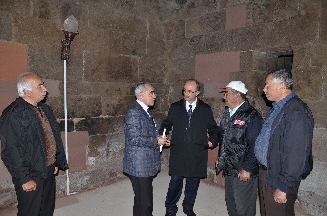 Bünyan Belediyesi Tarihi Sultanhanı’nda Çalışmalara Başlıyor
