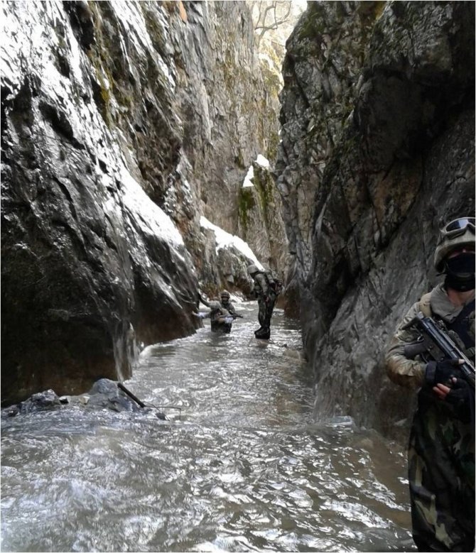 Tunceli’de PKK’nın kış kampına operasyon