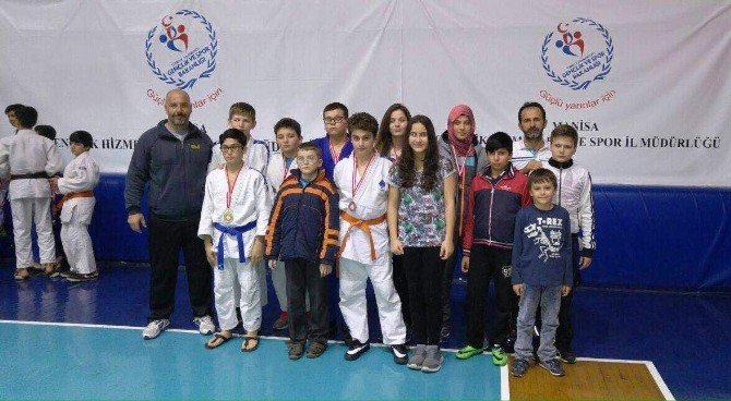 Yunusemreli Judocular Başarılarını Sürdürüyor